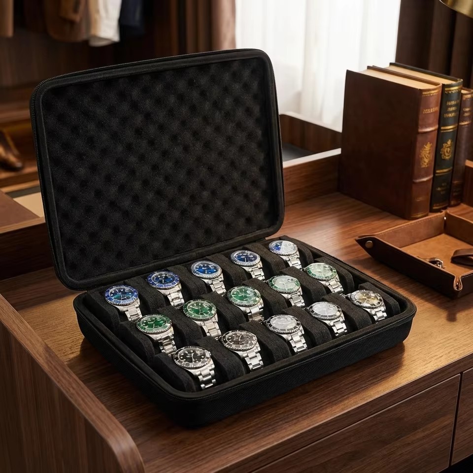 Luxury Watch Packaging Box - ポータブルハードシェル時計収納オーガナイザーケース、時計キャリーボックス、大小の時計に適合、ソフトフォーム枕収納ボックス付き
