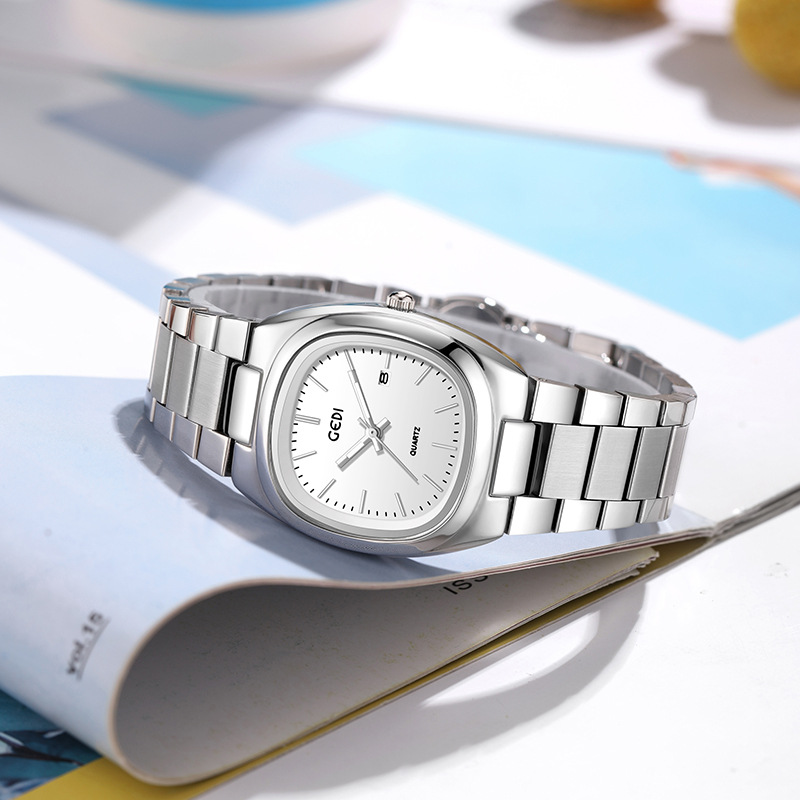 UTHAI CQ361 ファッションレディースウォッチ、ソリ - Luxury Watch For Women のレビューと価格