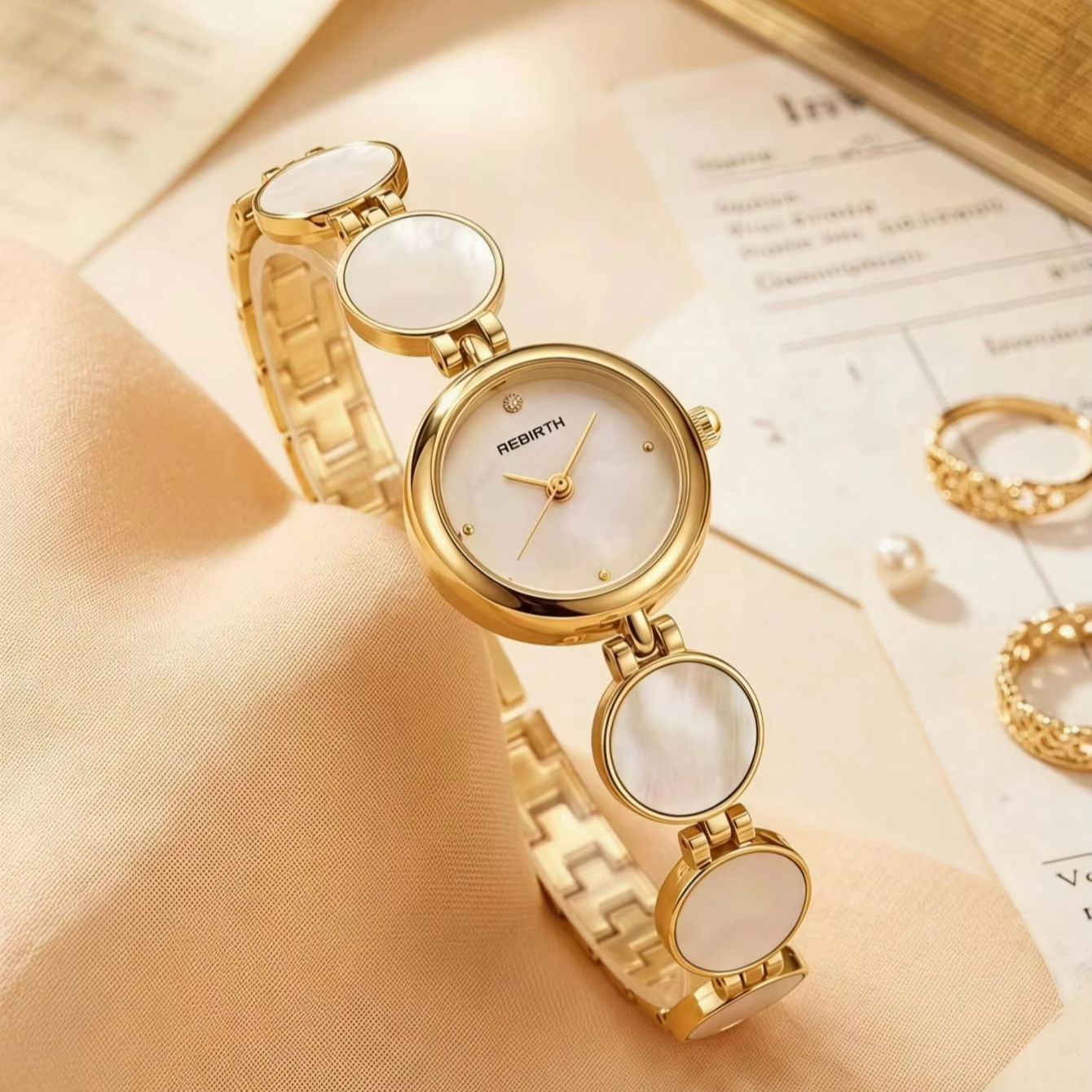 ラグジュアリースタイルの女性用クォーツ時計。丸いマザーオブパ - Quiet Luxury Watch のレビューと価格