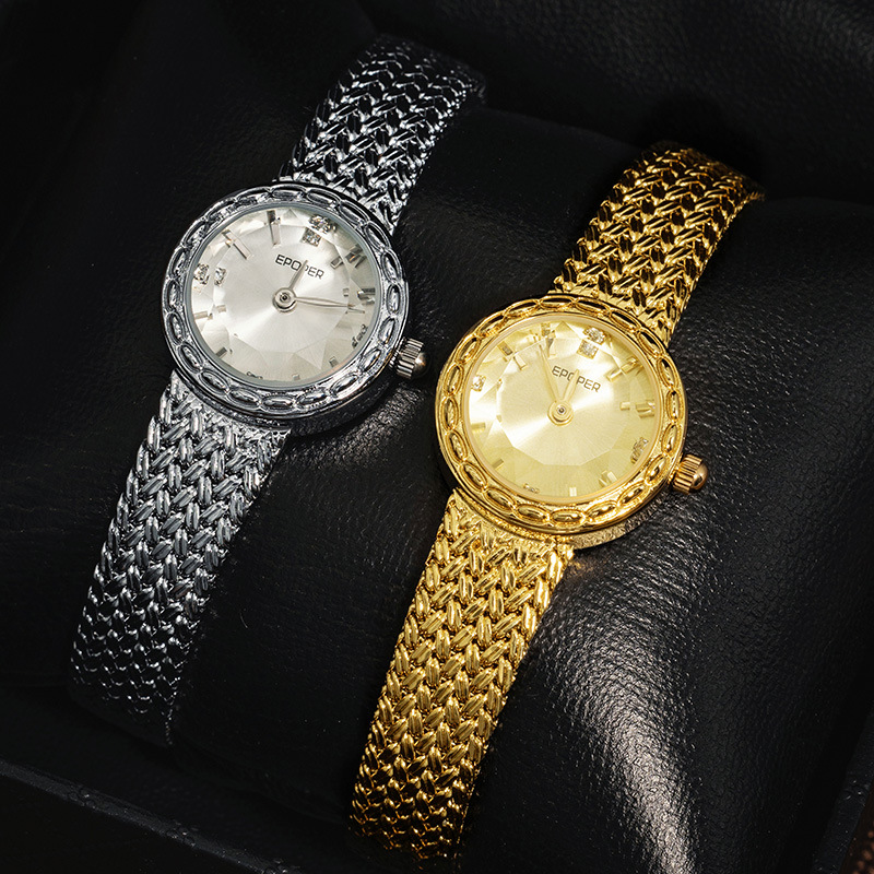 レトロな麦穂型の腕時計、高級感があり、エレガントで小さく、女 - Luxury Watch Values のレビューと価格