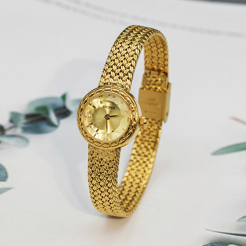 レトロな麦穂型の腕時計、高級感があり、エレガントで小さく、女 - Luxury Watch Values のレビューと価格